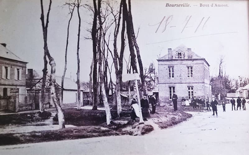Installation eau potable à Bourseville en 1929