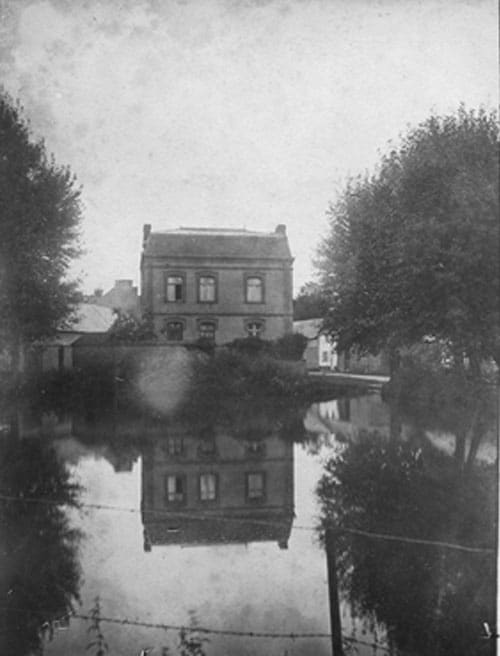 Installation eau potable à Bourseville en 1929